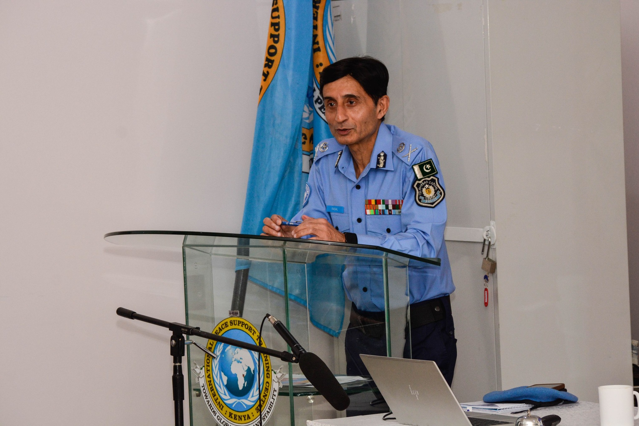 UNITED NATIONS POLICE ADVISOR VISITS UN POLICE COMMANDERS COURSE PARTICIPANTS 